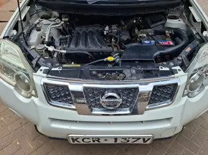 Nissan X-Trail 2011 White
