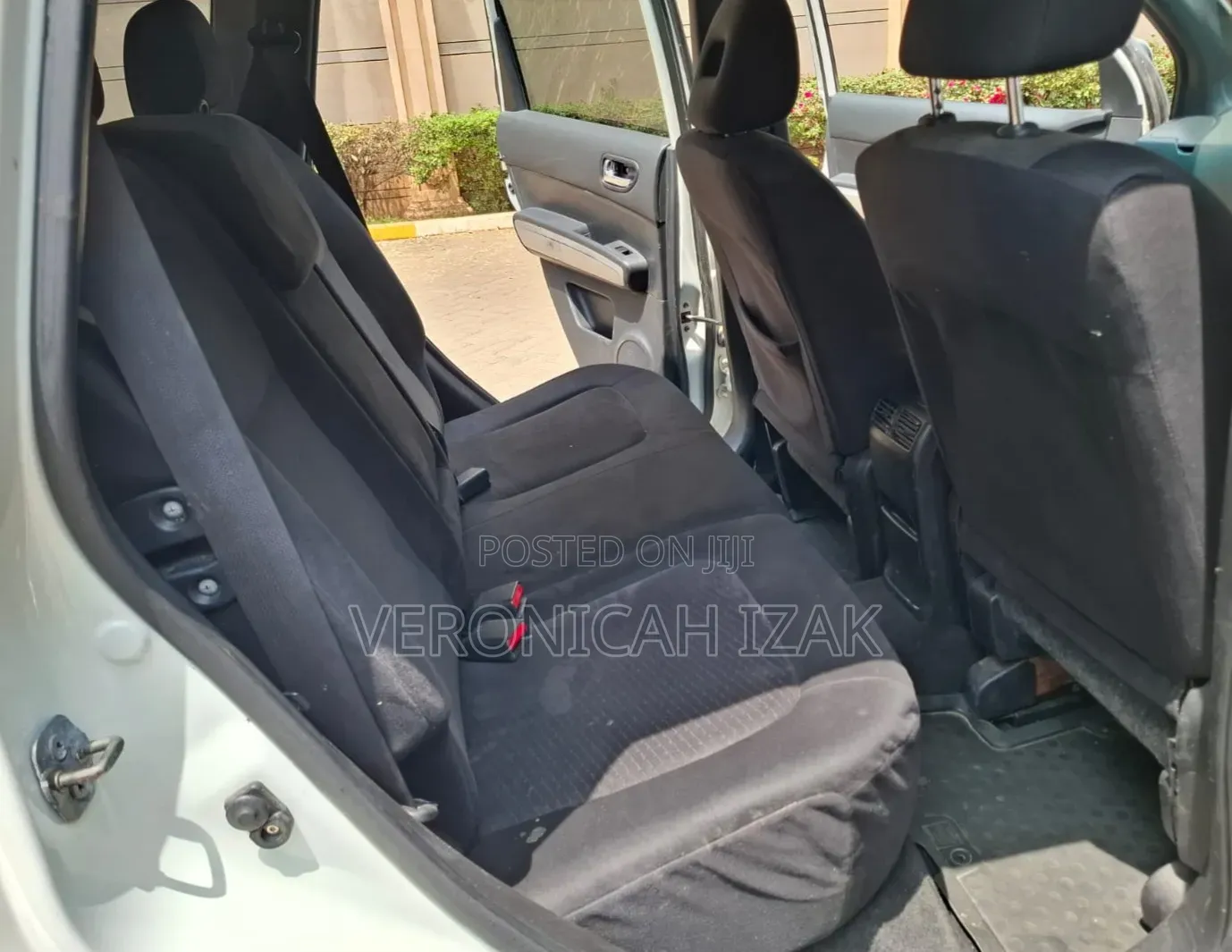 Nissan X-Trail 2011 White