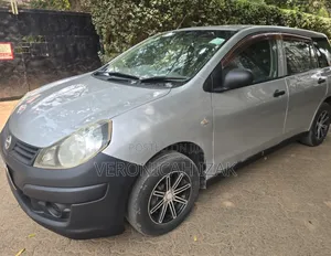 Nissan Advan 2008 Silver