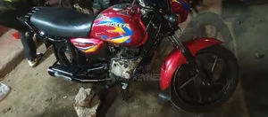 Bajaj Boxer 100 2022 Red