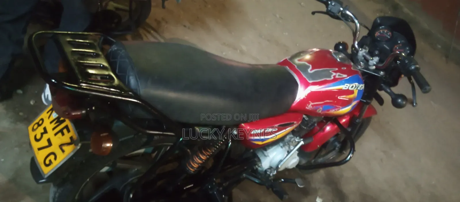 Bajaj Boxer 100 2022 Red