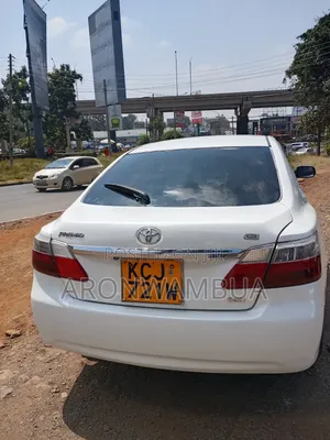 Toyota Premio 2009 White