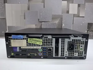 Desktop Computer Dell OptiPlex 7040 8GB Intel Core i5 HDD 500GB