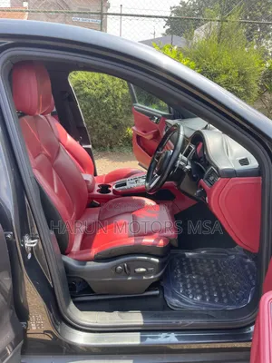 Porsche Macan 2018 Gray