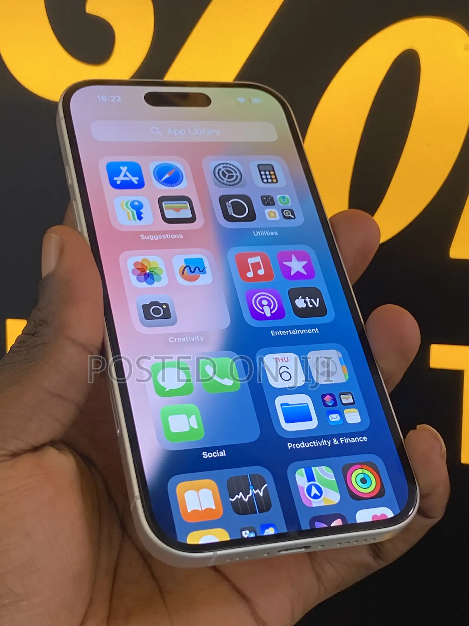 Apple iPhone 16 128 GB White