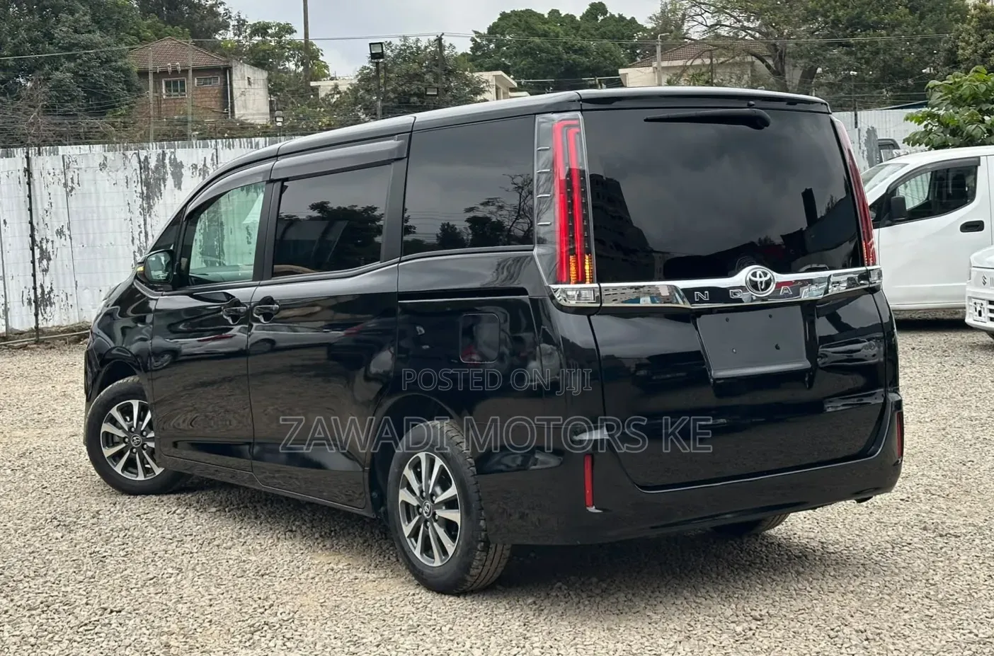 Toyota Noah 2020 Black
