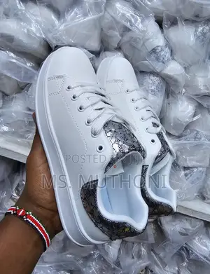 Ladies High Quality Leather Sneakers Size 37-42