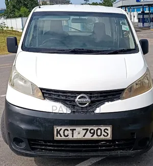 Nissan NV1500 2012 White