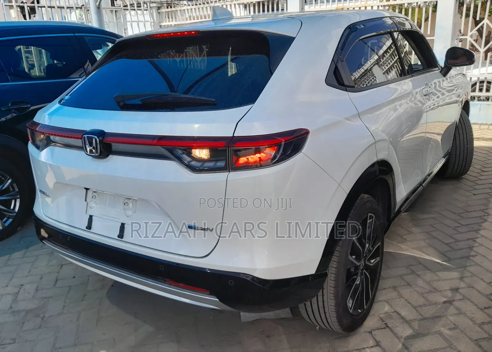 Honda Vezel 2021 White