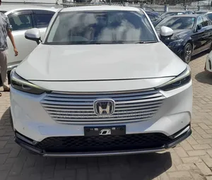 Honda Vezel 2021 White