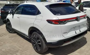 Honda Vezel 2021 White