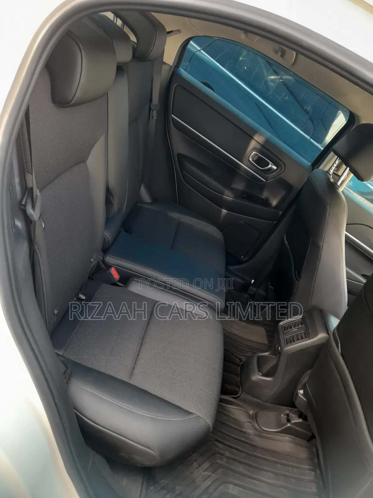 Honda Vezel 2021 White