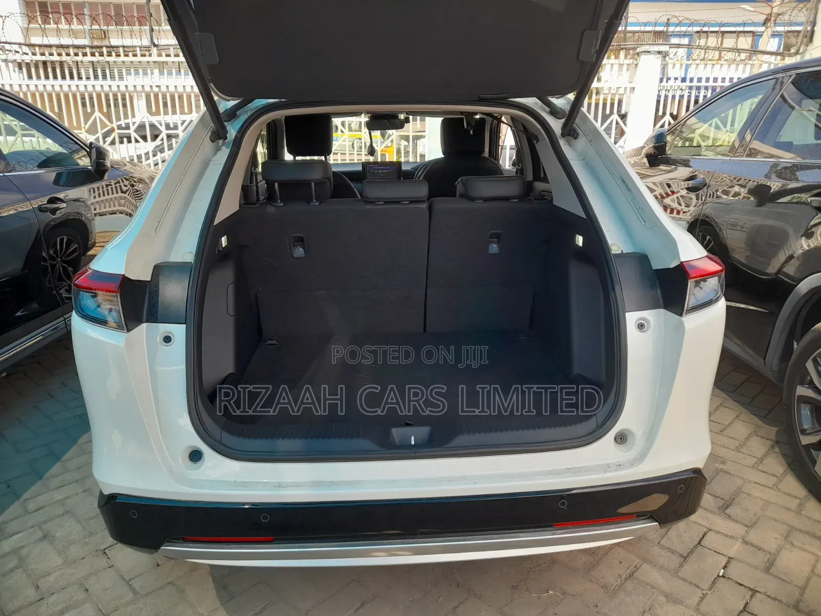Honda Vezel 2021 White