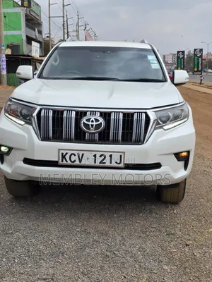 Toyota Land Cruiser Prado 2012 Pearl