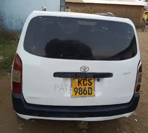 Toyota Probox 2014 White