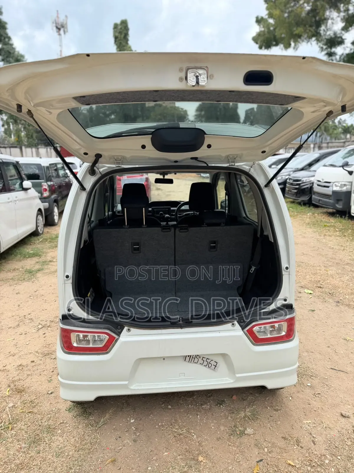 Suzuki Wagon R 2019 White