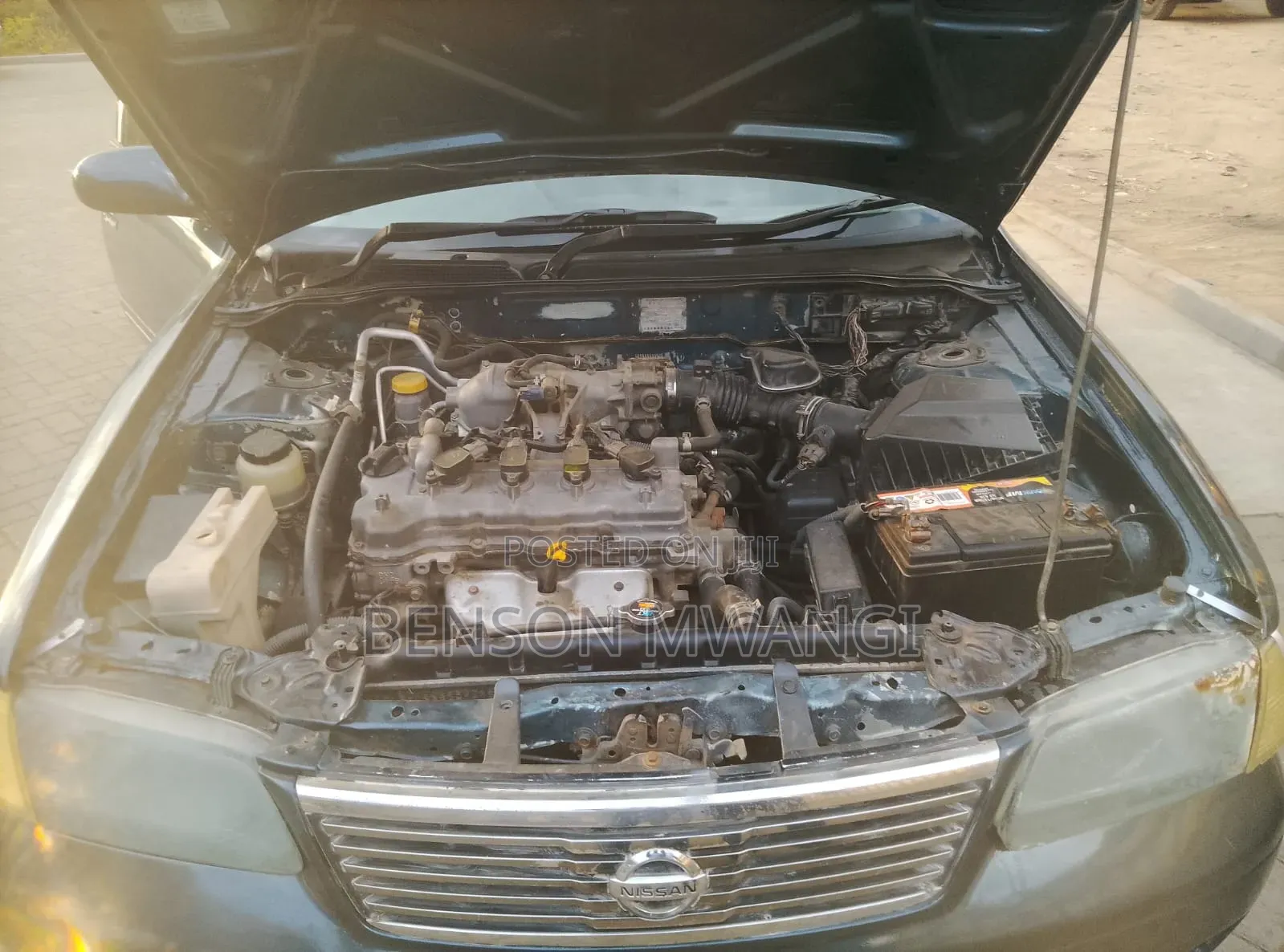 Nissan FB15 2003 Blue