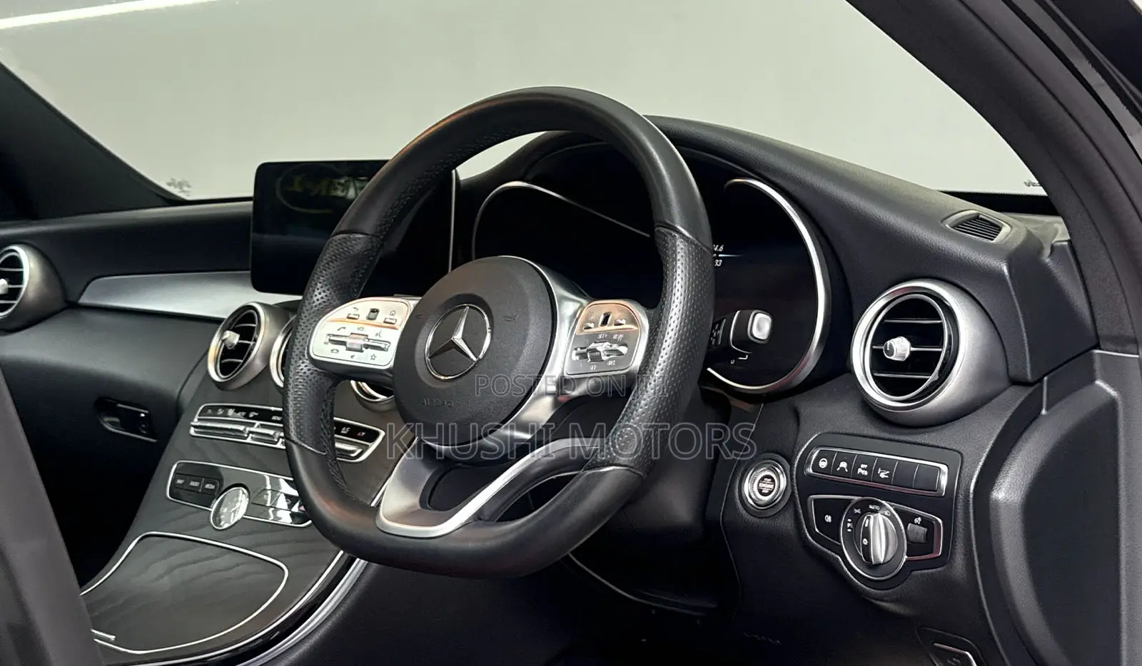 Mercedes-Benz C200 2019 Black