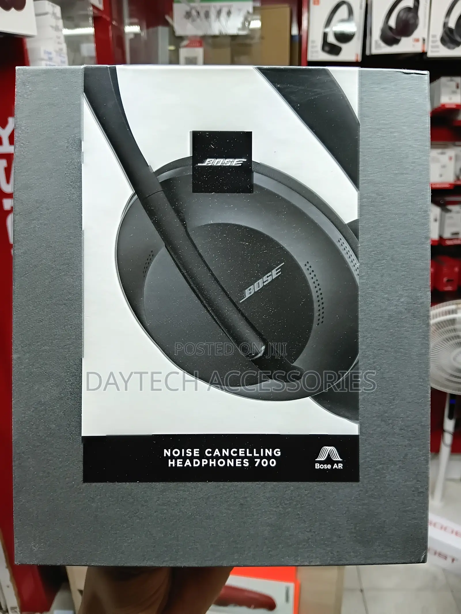 Bose Noise Cancelling Wireless Headphones 700 Bluetooth Black