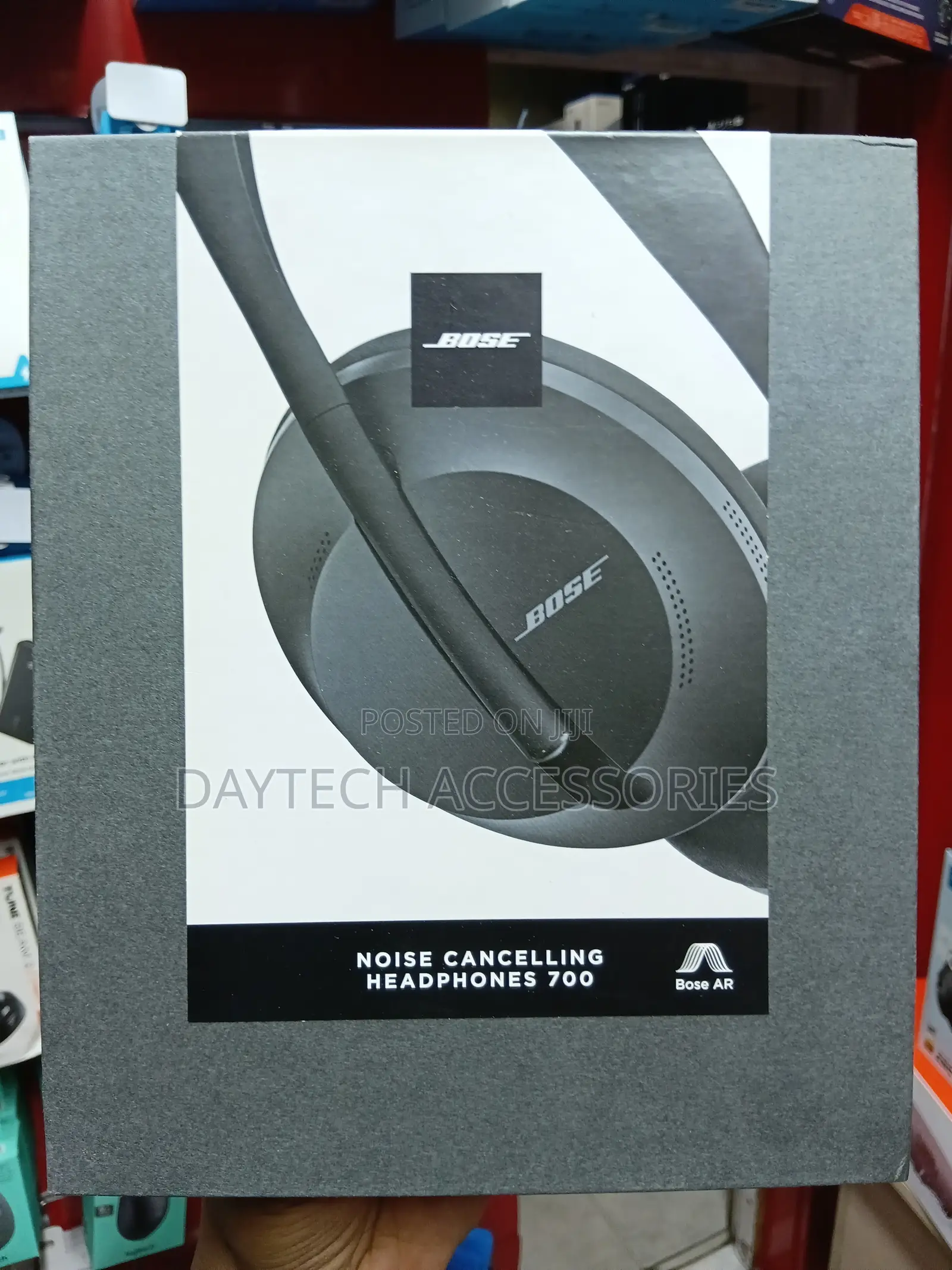 Bose Noise Cancelling Wireless Headphones 700 Bluetooth Black