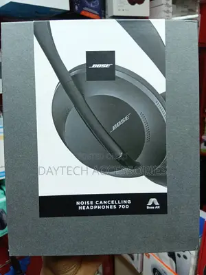 Bose Noise Cancelling Wireless Headphones 700 Bluetooth Black