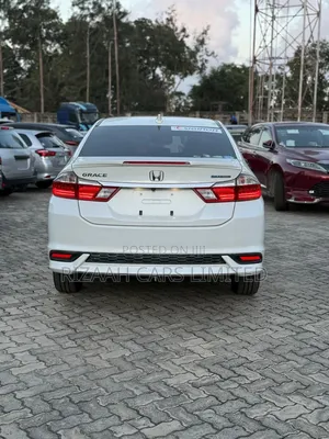 Honda Grace 2020 White