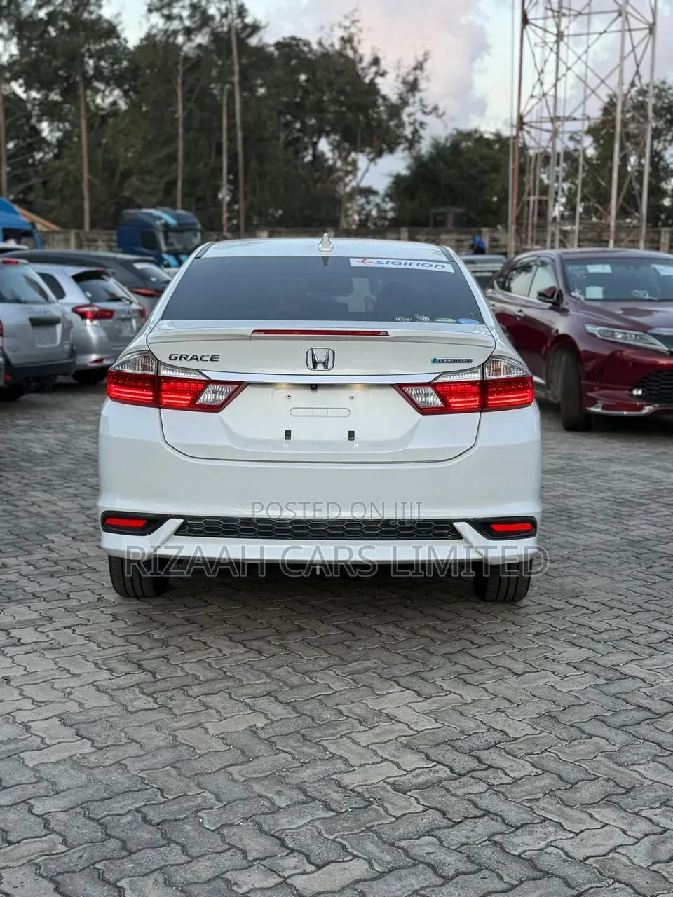 Honda Grace 2020 White