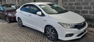 Honda Grace 2020 White