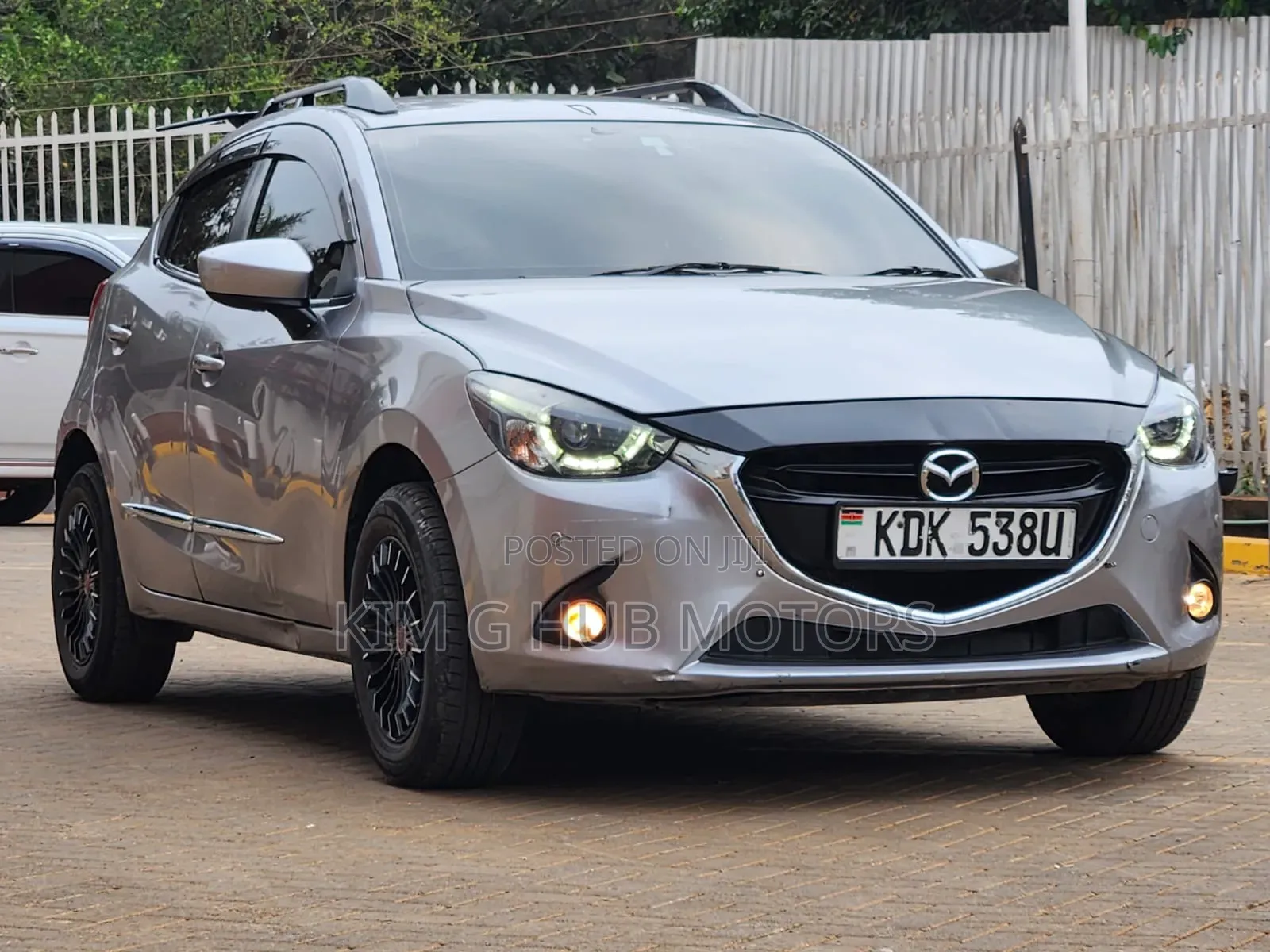 Mazda Demio 2015 Pink