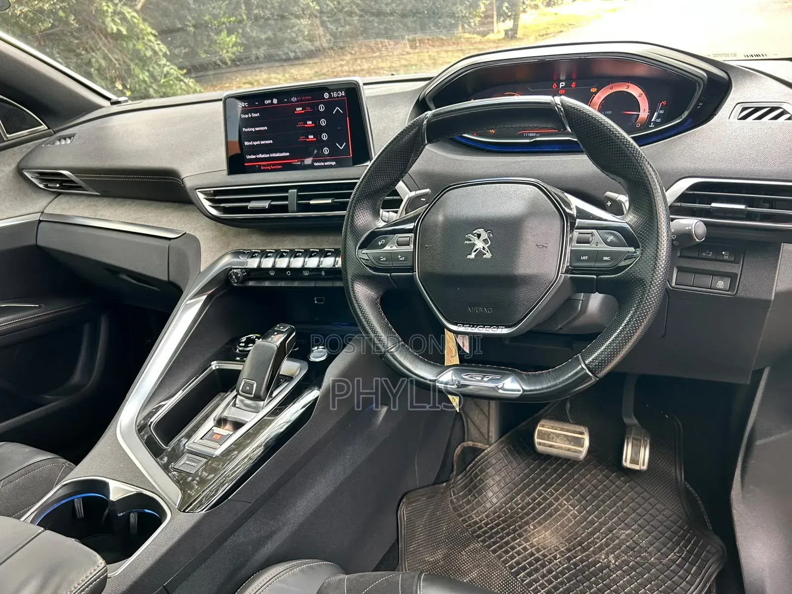 Peugeot 5008 2018 Gray