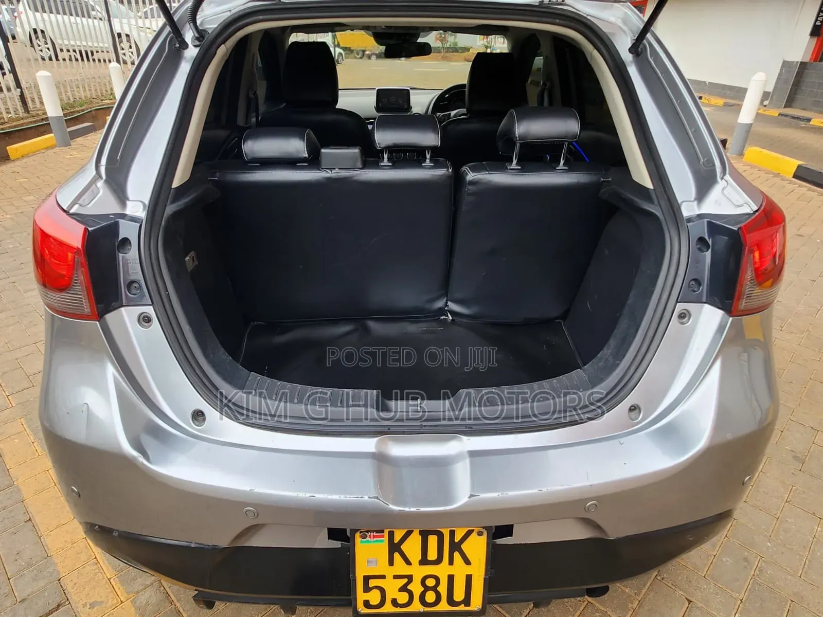 Mazda Demio 2015 Pink