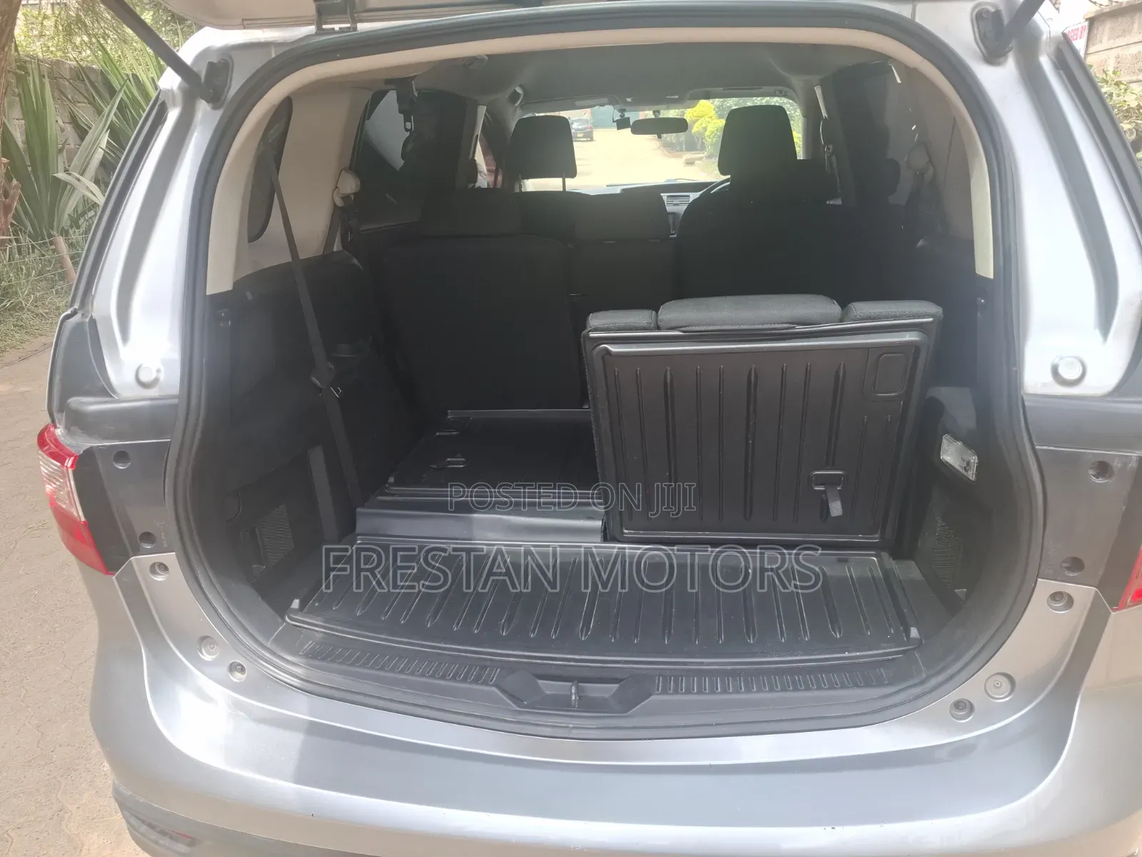 Mazda Premacy 2016 Silver