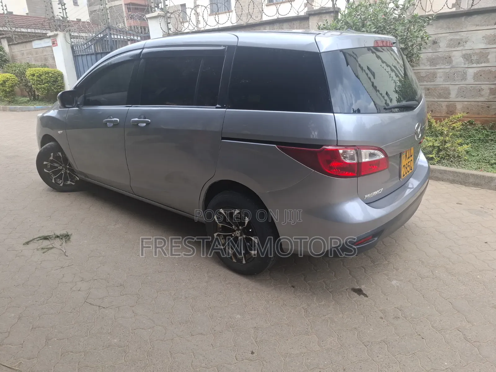Mazda Premacy 2016 Silver
