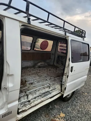 Nissan Vanette 2009 White
