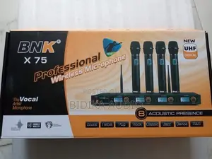 BNK X75 Professional 4-Way Handheld UHF Digital Wireless Microphone K