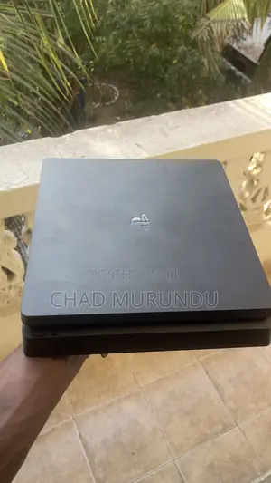 Ps4 Slim in Good Condition With Two Controllers