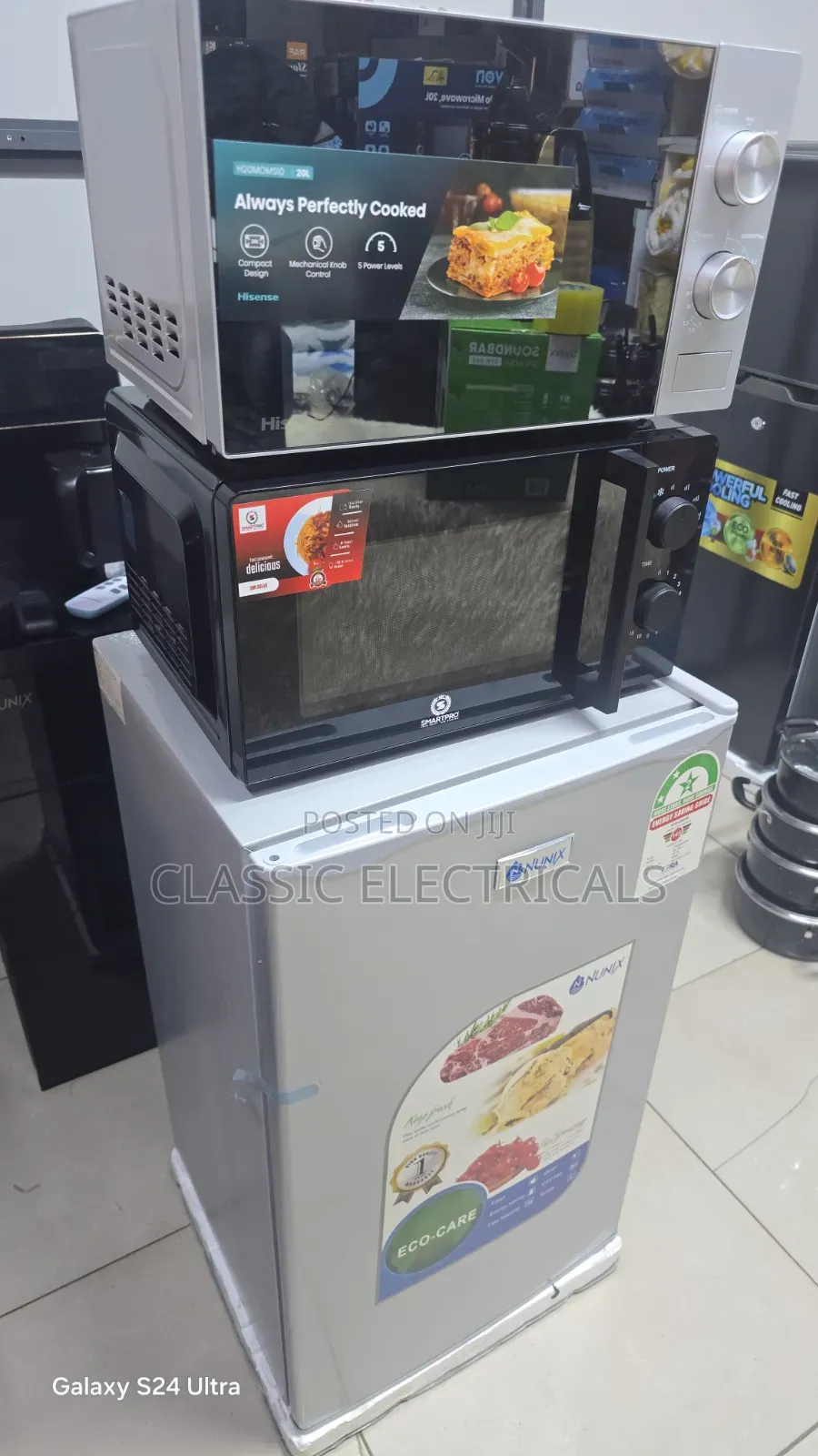Fridge and Microwave Set