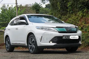 Toyota Harrier 2017 White