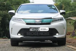 Toyota Harrier 2017 White