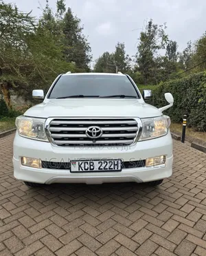 Toyota Land Cruiser 2008 White