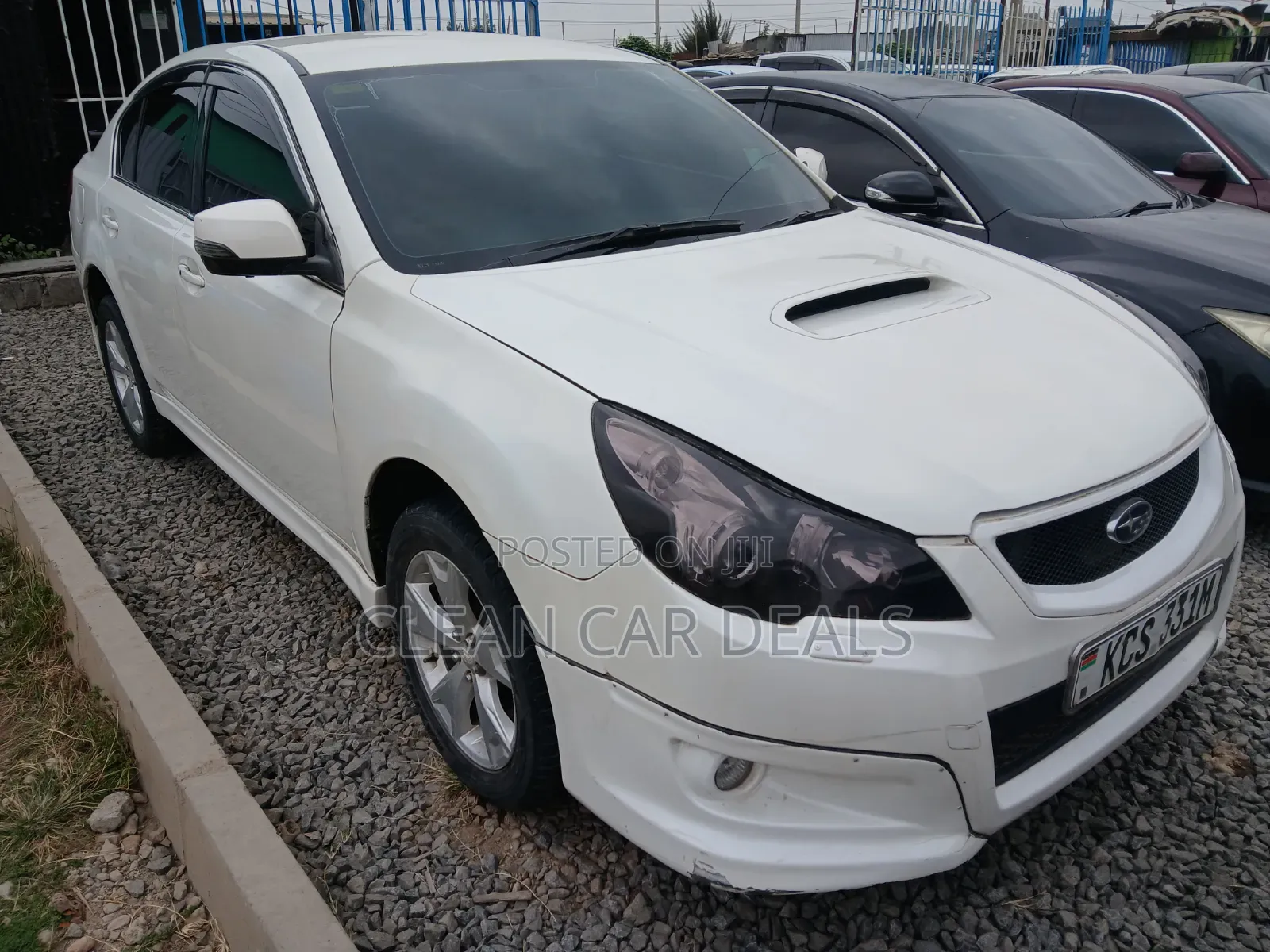 Subaru Legacy 2011 White