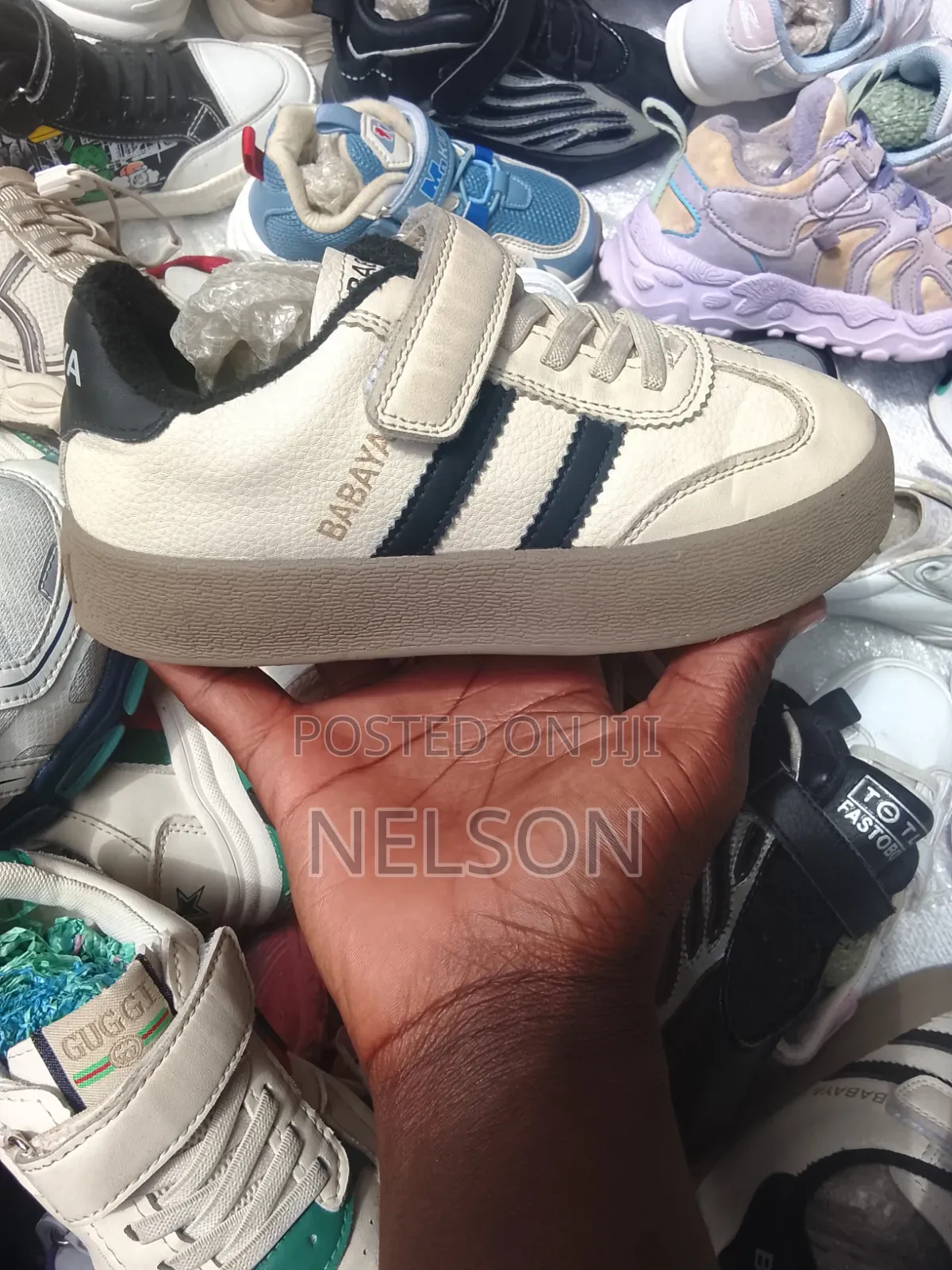 Samba Shoe