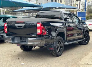 Toyota Hilux 2019 Black