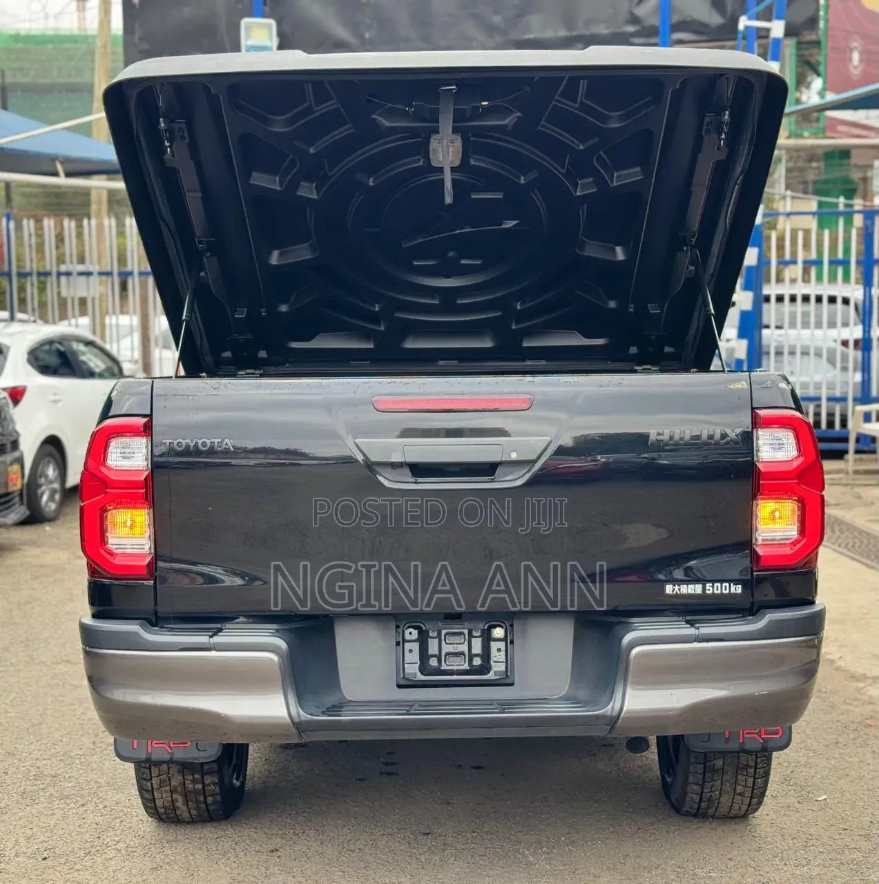 Toyota Hilux 2019 Black