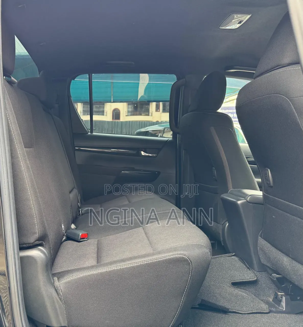 Toyota Hilux 2019 Black