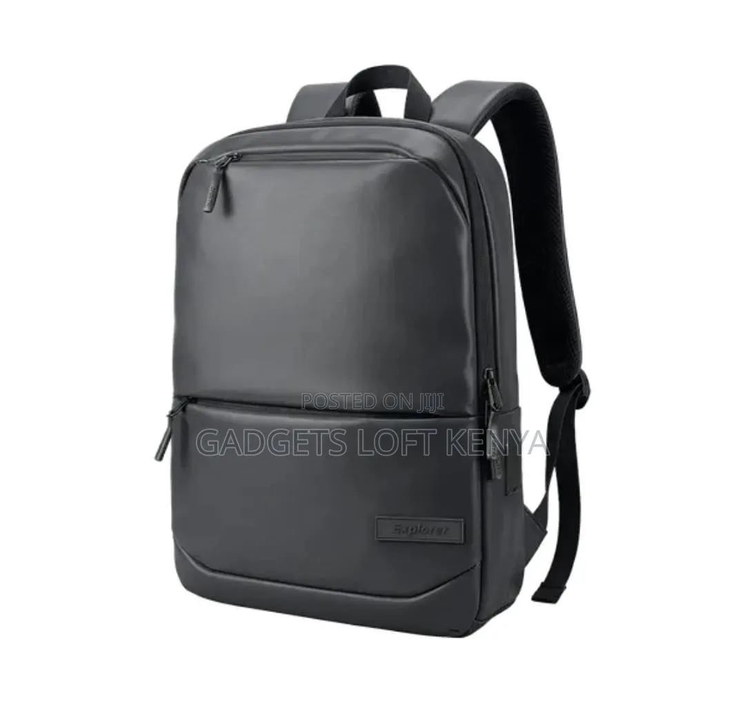 Oraimo DuraLite OHDB-003 Waterproof Spacious Charging Backpack