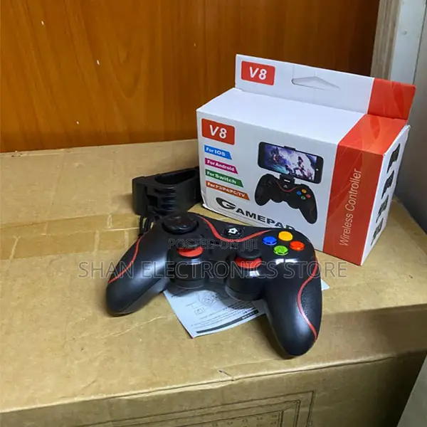V8 Wireless BT Joystick Controller – Long-Lasting Performance.