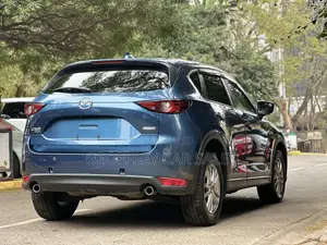 Mazda CX-5 2.2 Diesel AWD 2019 Blue