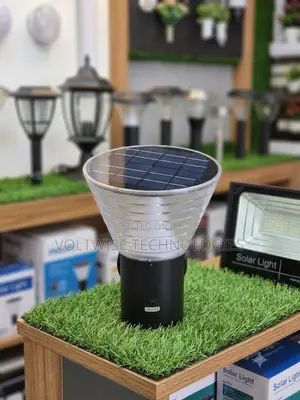 Solar LED Garden Light – Outdoor Pathway Lamp