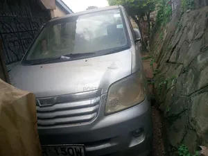 Toyota TownAce 2004 Grey